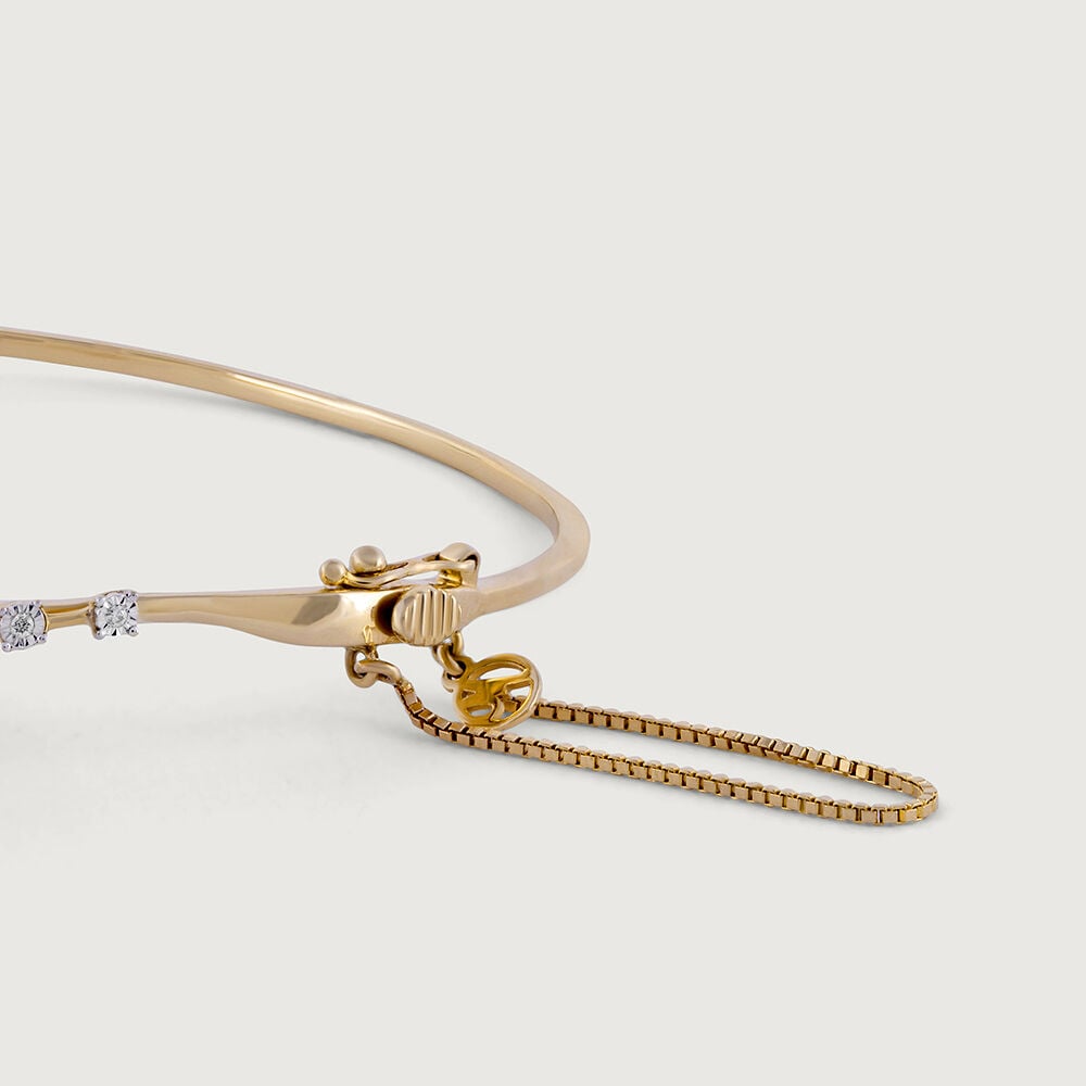 Elegant Precision Gold & Diamond Bangle in 14K Yellow Gold, 0.25 ct