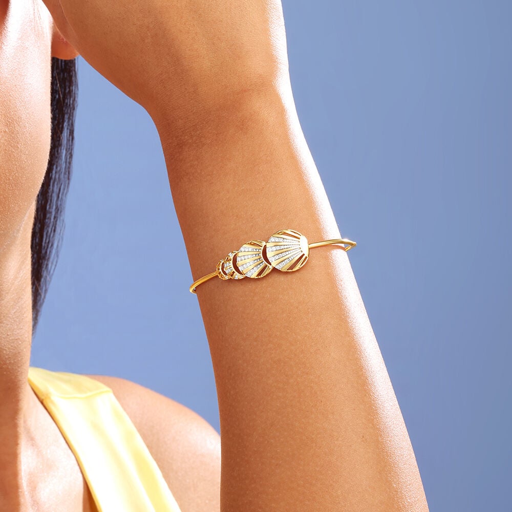 Radiant Shell Diamond Bangle in 14K Yellow Gold, 0.255 ct