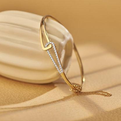 Delicate Diamond Bangle in 18K Yellow Gold, 0.196 ct