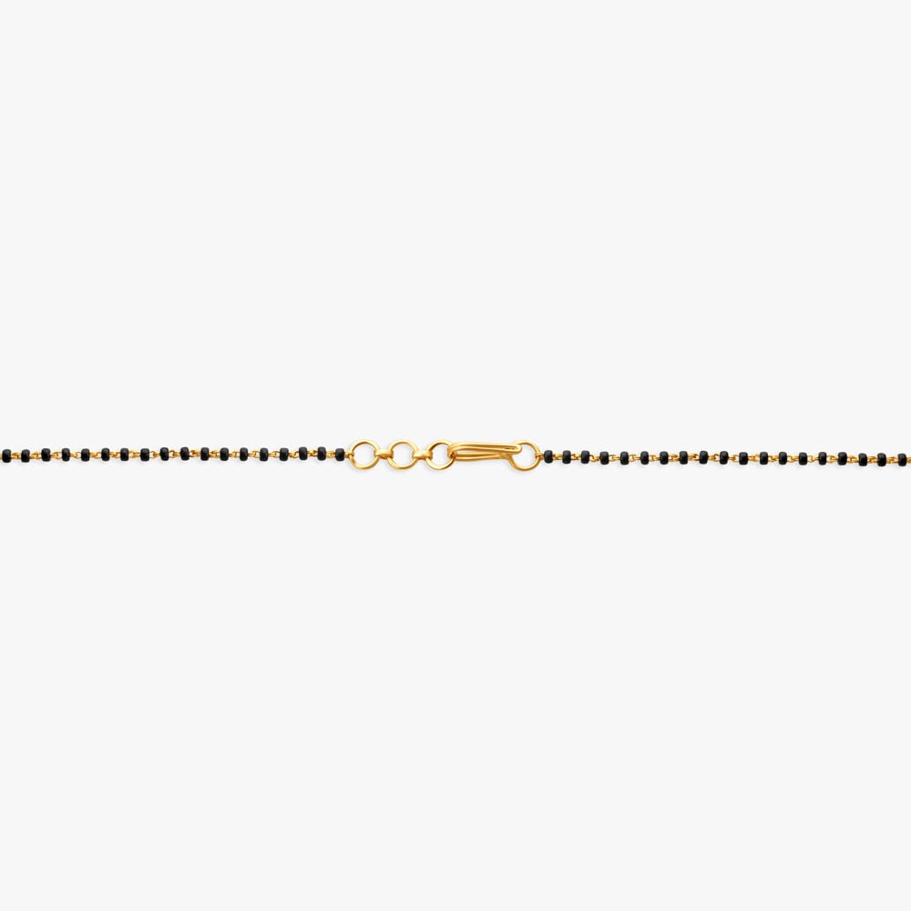 Stylish Floral Mangalsutra in 18K Yellow and Rose Gold, 0.238 ct