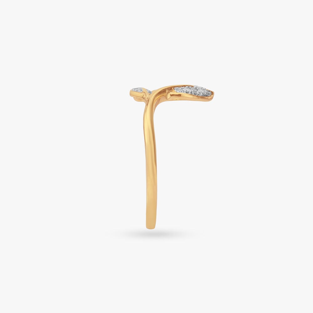 Bloom Curve Diamond Ring in 18K Yellow Gold, 0.068 ct