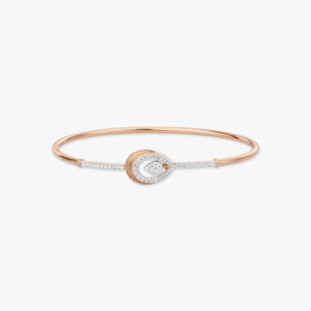 Radiant Curve Diamond Bangle in 18K Yellow Gold, 0.32 ct