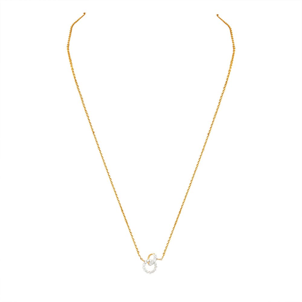 Minimal Yellow Gold Necklace Set